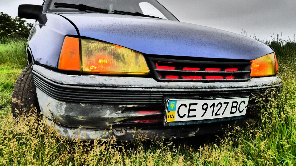Opel Kadett синій корч VARILAY 3