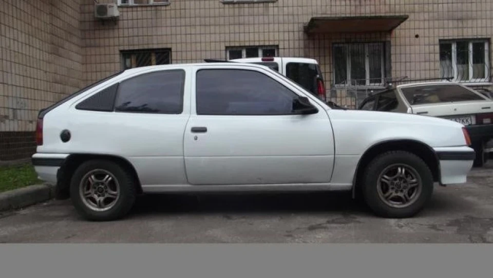 Opel Kadett SoVa (1.4nz) :) 3