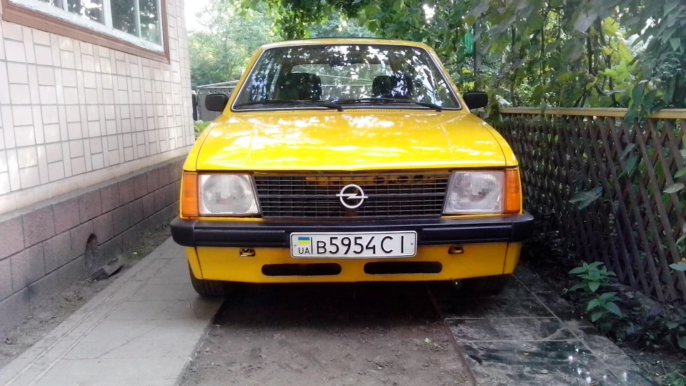 Opel Kadett універсал 2