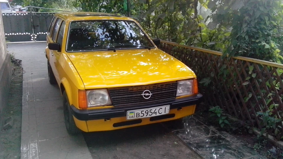 Opel Kadett універсал 3