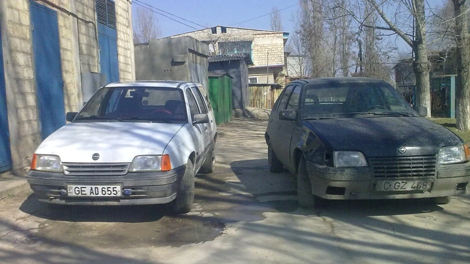 Opel Kadett Попереду відновлення 5