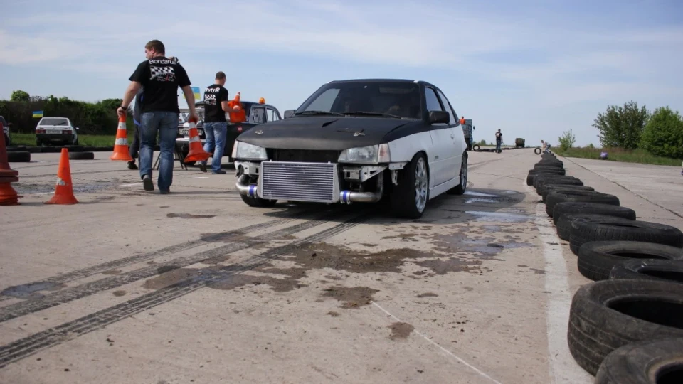 Opel Kadett X30XE turbo FWD 2