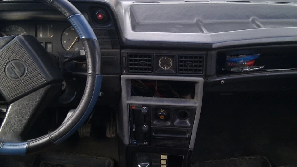 Opel Kadett Green Bumblebee 4
