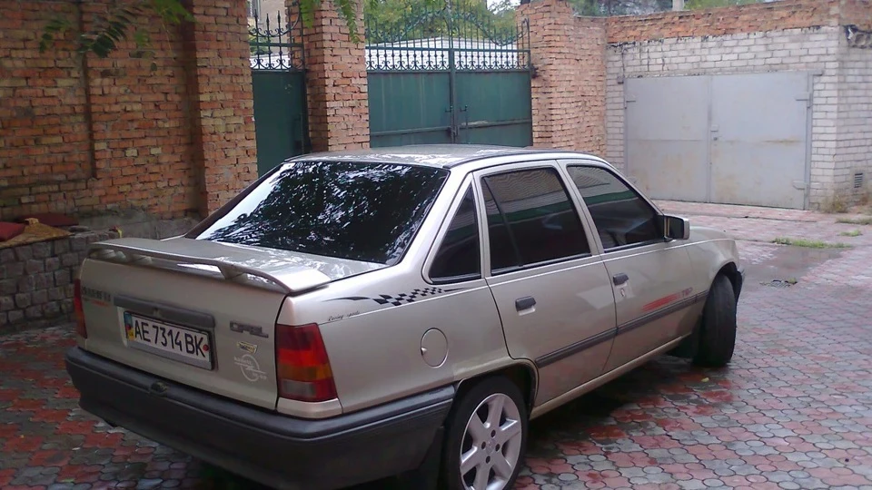 Opel Kadett Жи є! 5