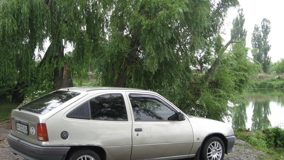 Opel Kadett злий кавун 4