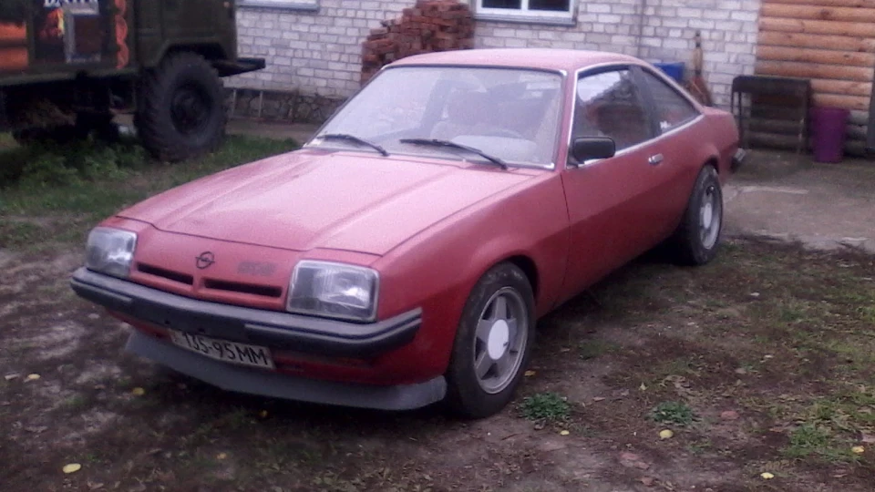 Opel Manta B GT/E 2