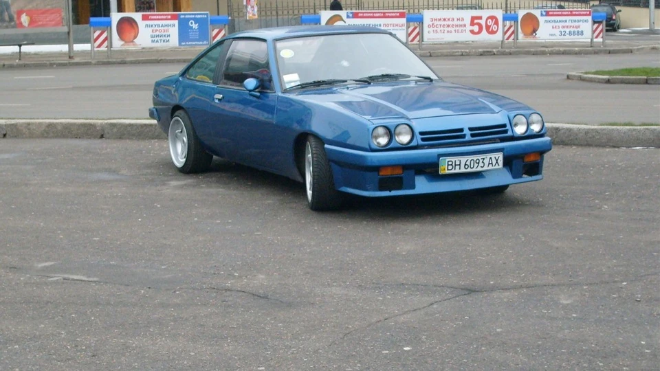 Opel Manta C20LET 4