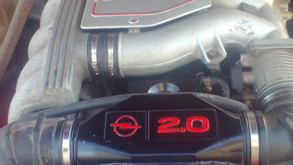 Opel Manta i 300 4