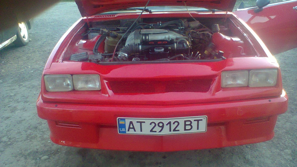 Opel Manta i 300 5