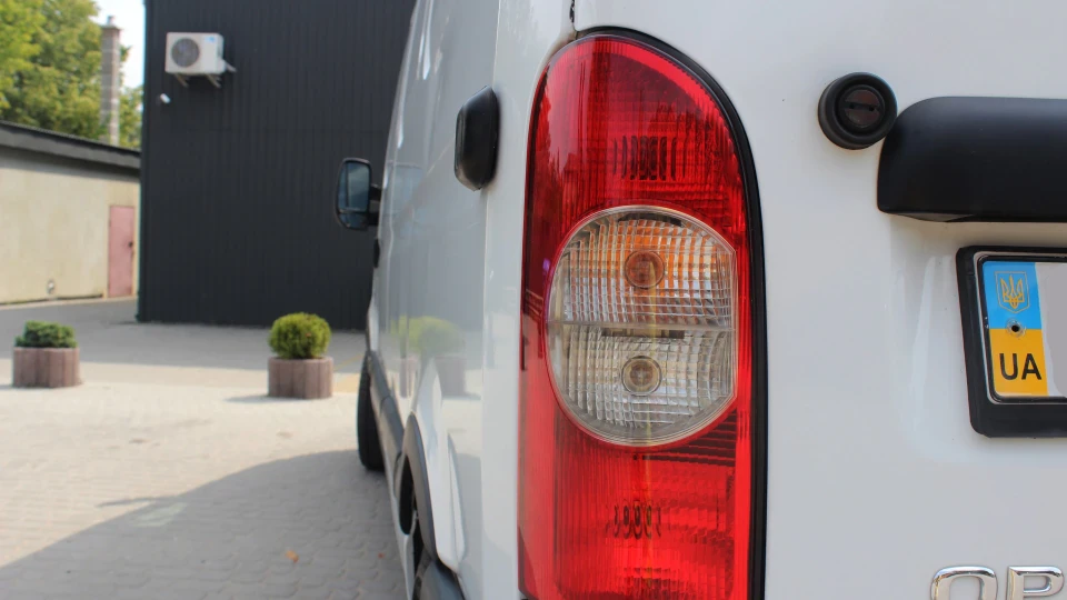 Opel Movano 2.5 CDTI 4