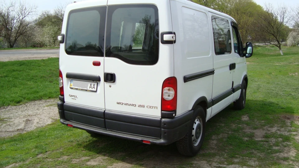 Opel Movano Каргокемпер)) 2,5 CDTI 5