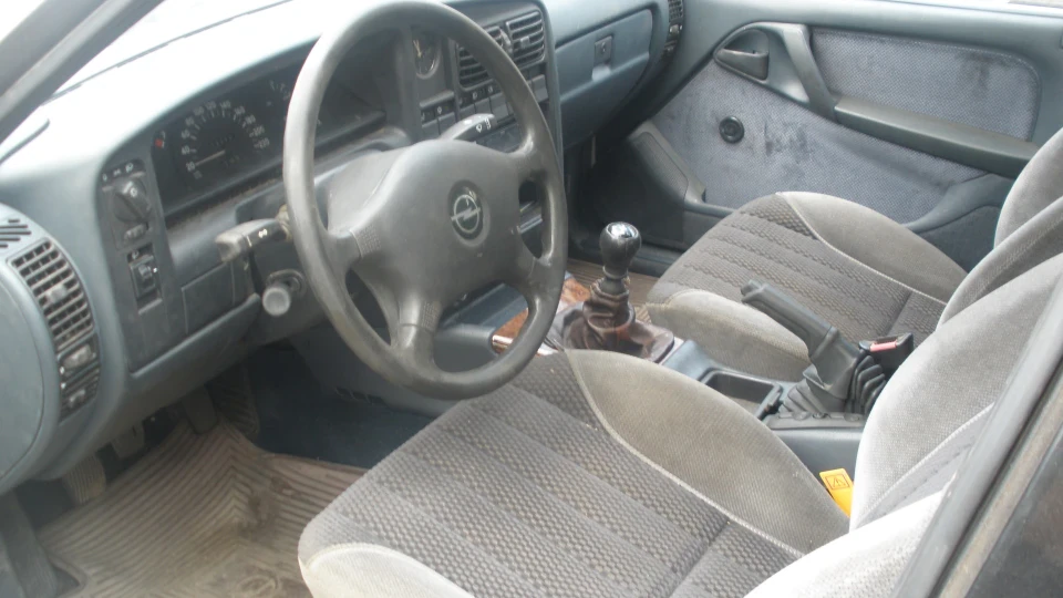 Opel Omega 3