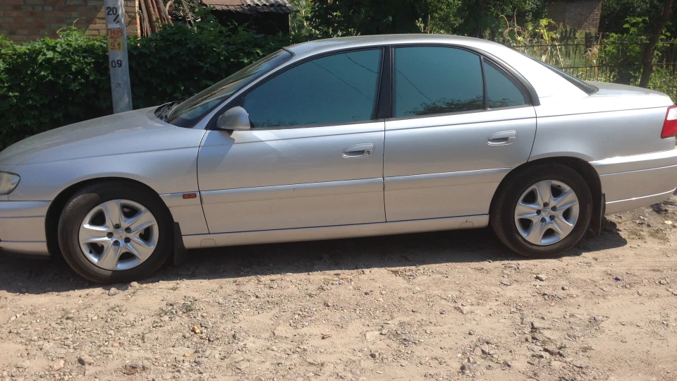 Opel Omega