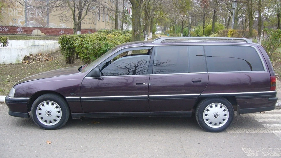Opel Omega 3