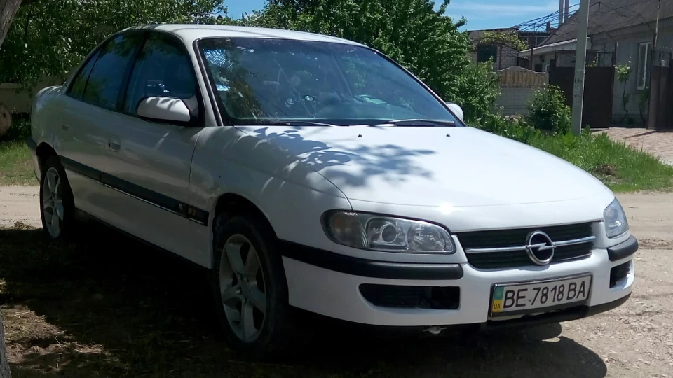 Opel Omega