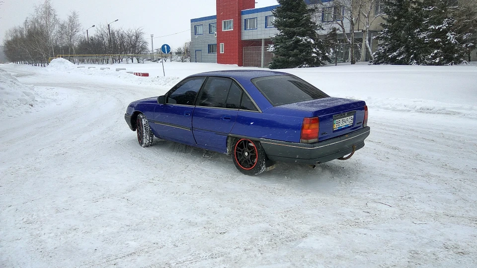 Opel Omega 3
