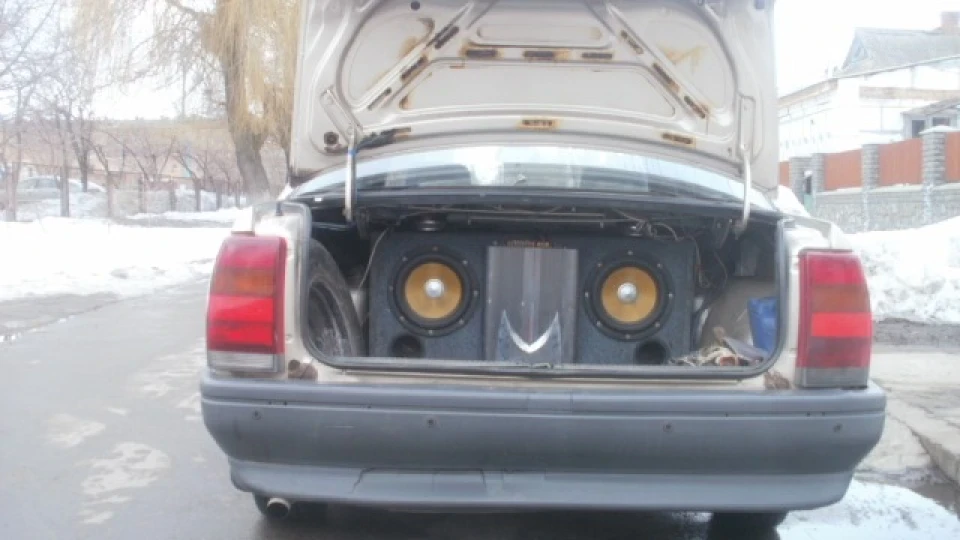 Opel Omega 3