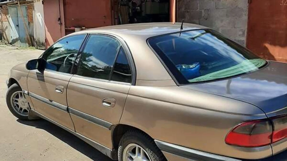 Opel Omega 4