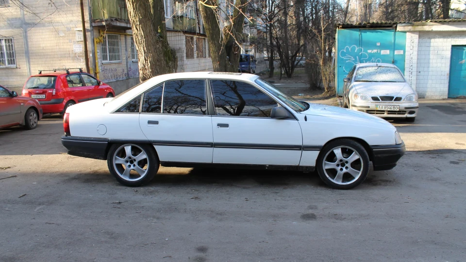 Opel Omega 2