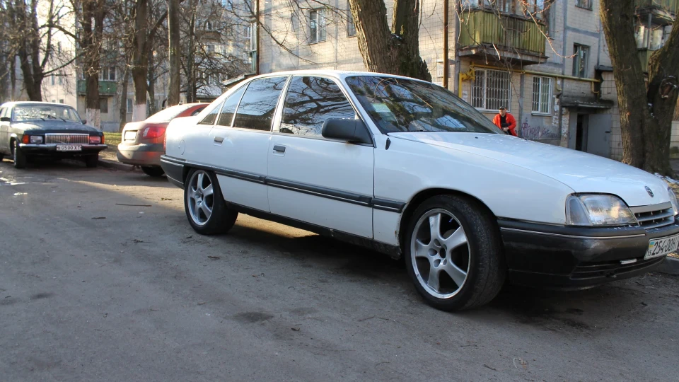 Opel Omega 3