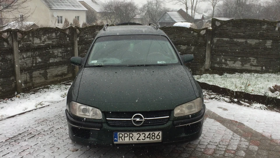 Opel Omega 2
