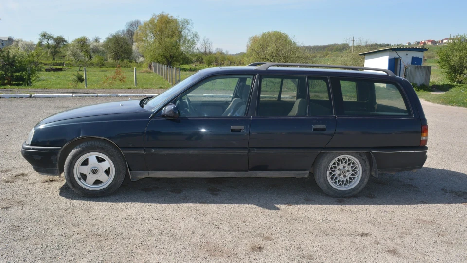 Opel Omega