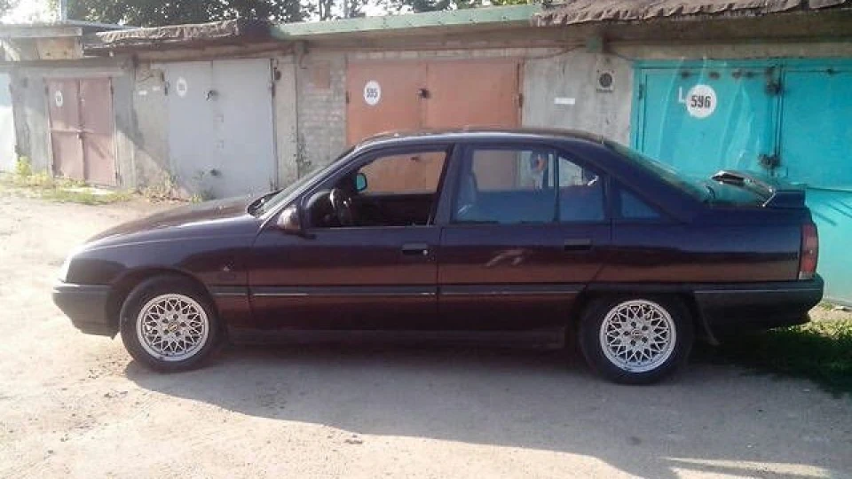 Opel Omega 3