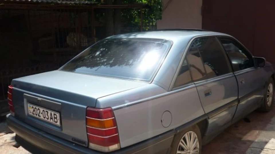 Opel Omega 2