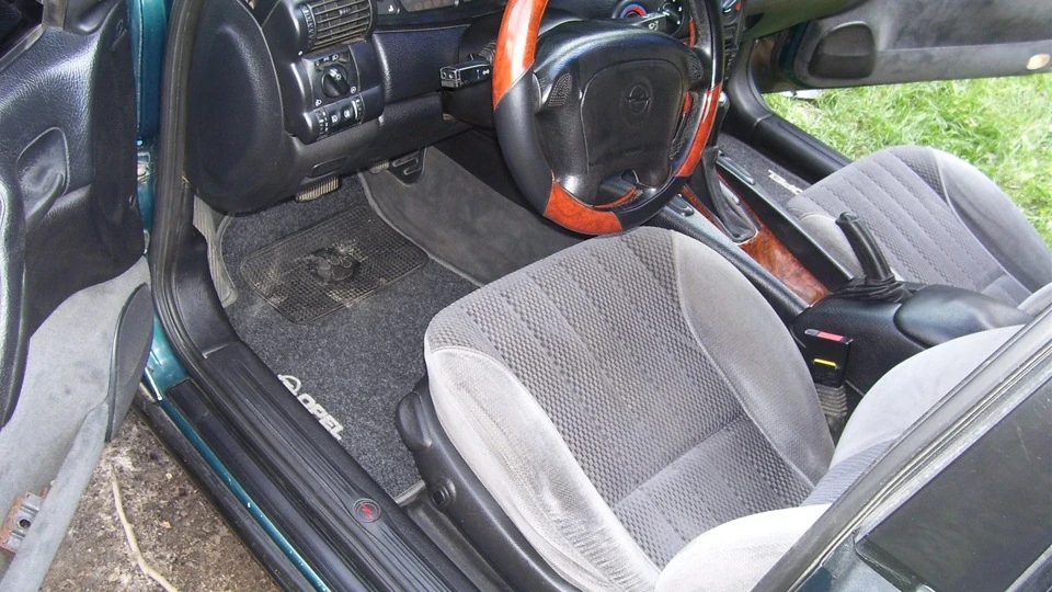 Opel Omega 3