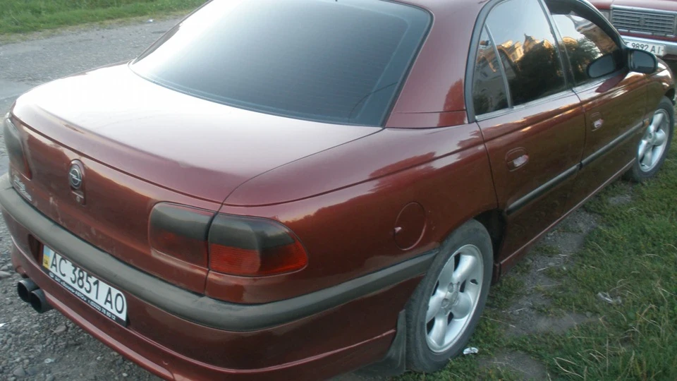 Opel Omega 3