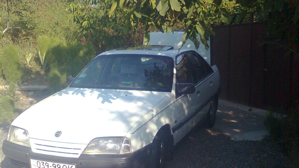 Opel Omega 3