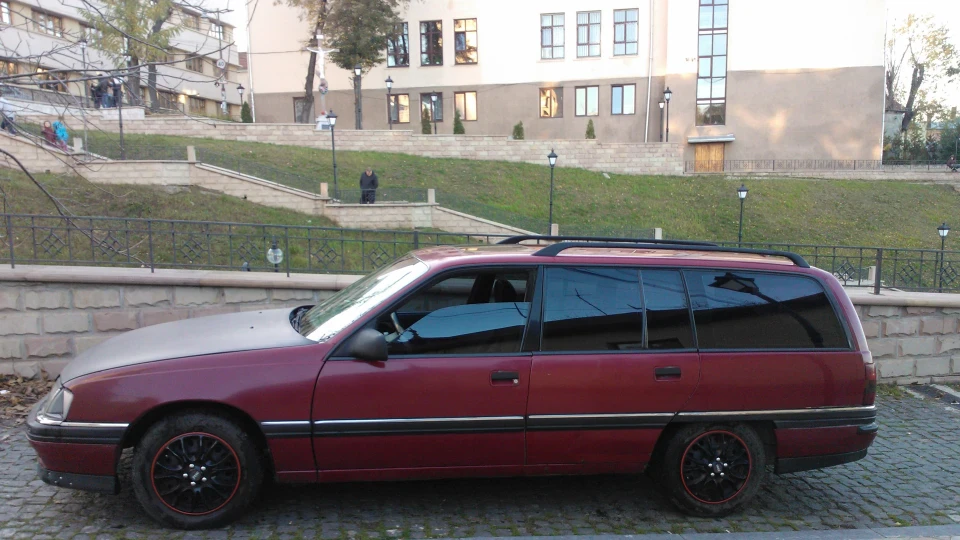 Opel Omega