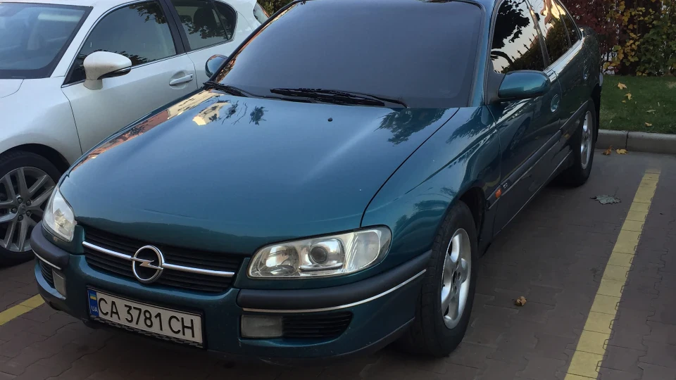 Opel Omega 4