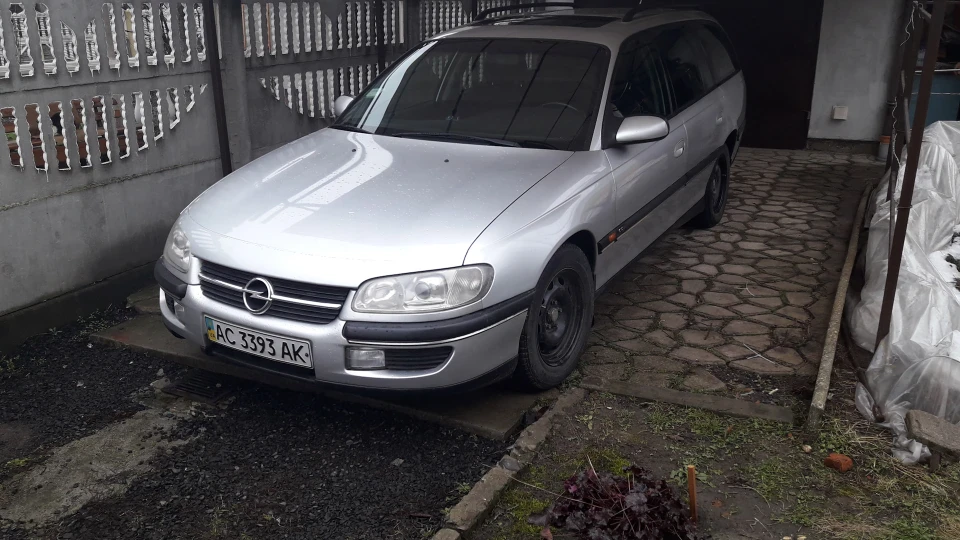 Opel Omega 5