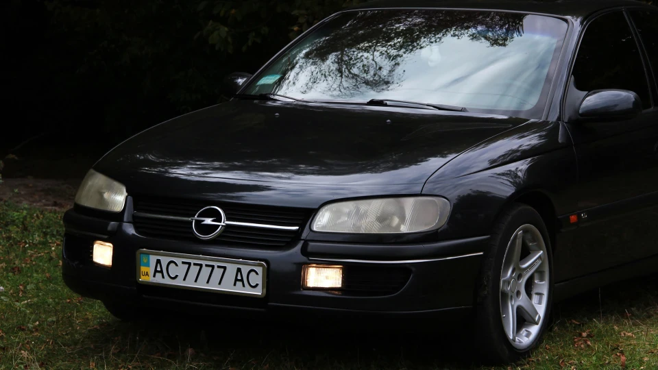 Opel Omega 2