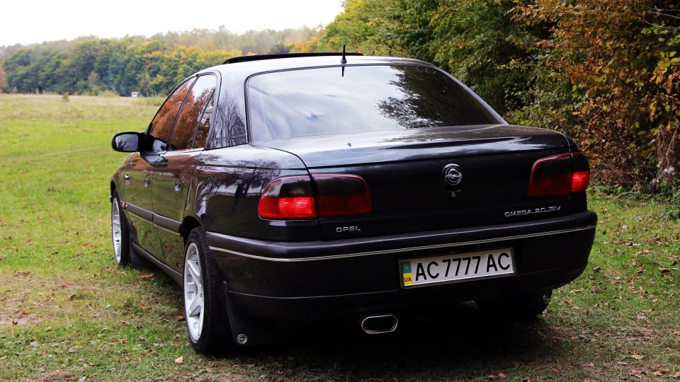 Opel Omega 4