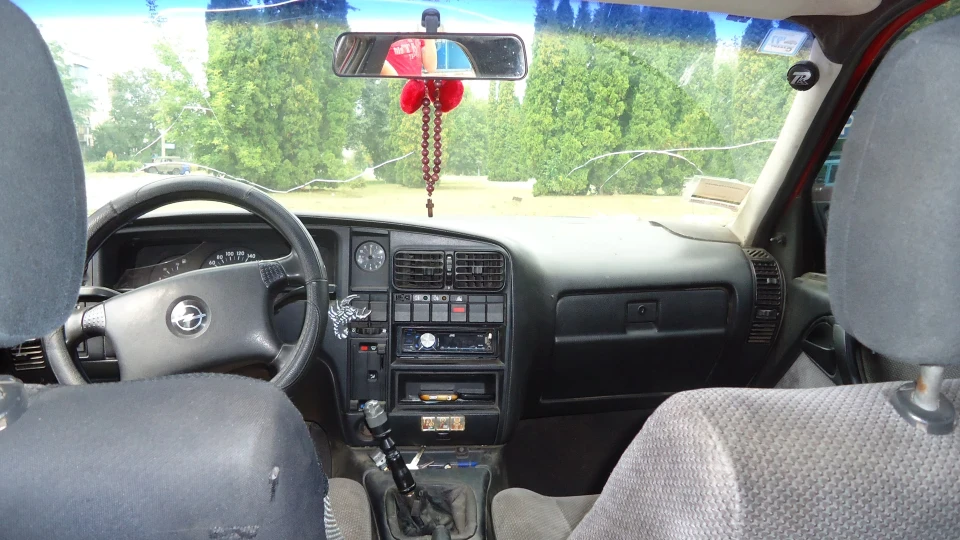 Opel Omega 3