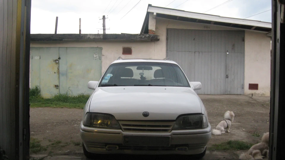 Opel Omega 3