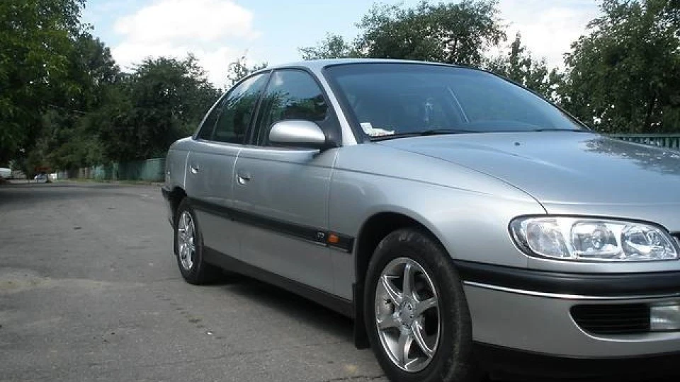 Opel Omega 4