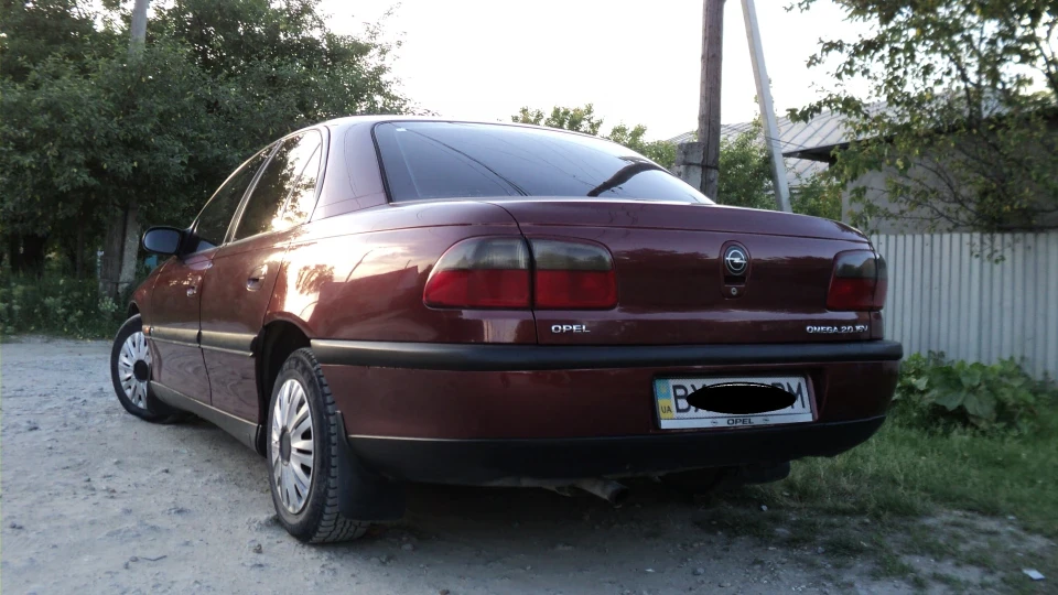 Opel Omega 2