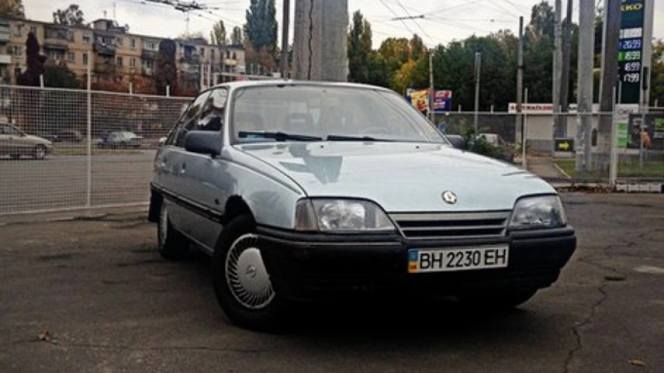 Opel Omega 3