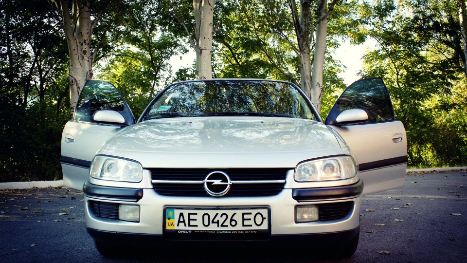 Opel Omega 2