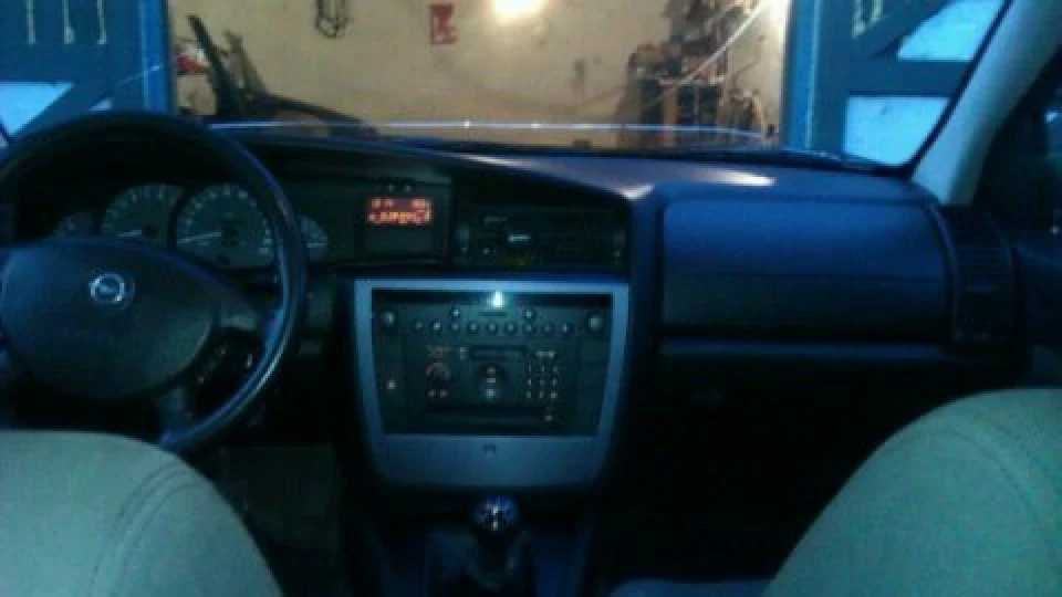 Opel Omega 2