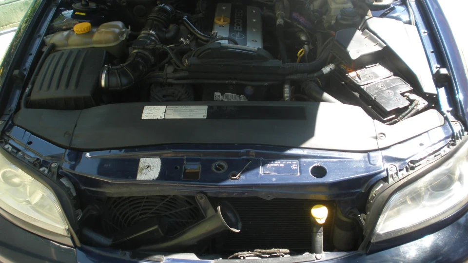 Opel Omega 3