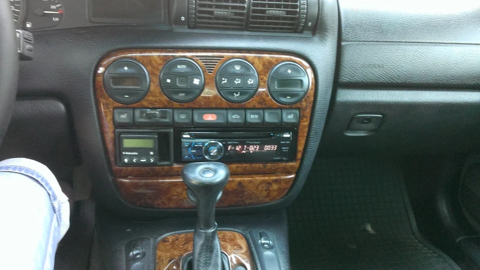 Opel Omega 2