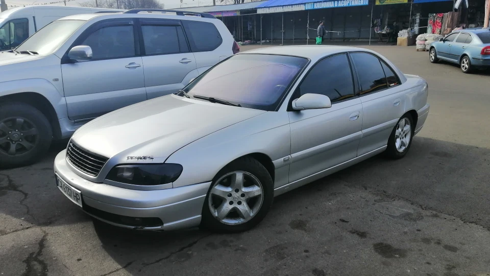 Opel Omega 2
