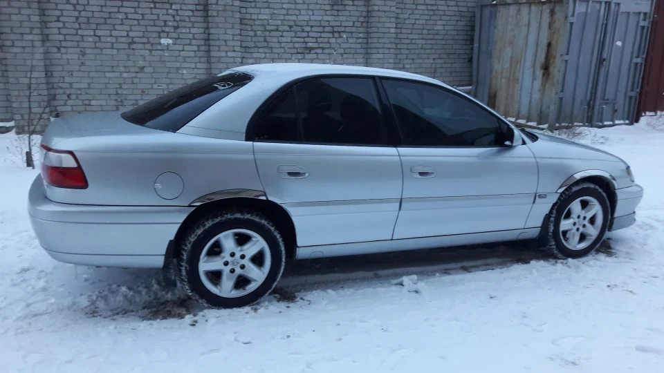 Opel Omega 2