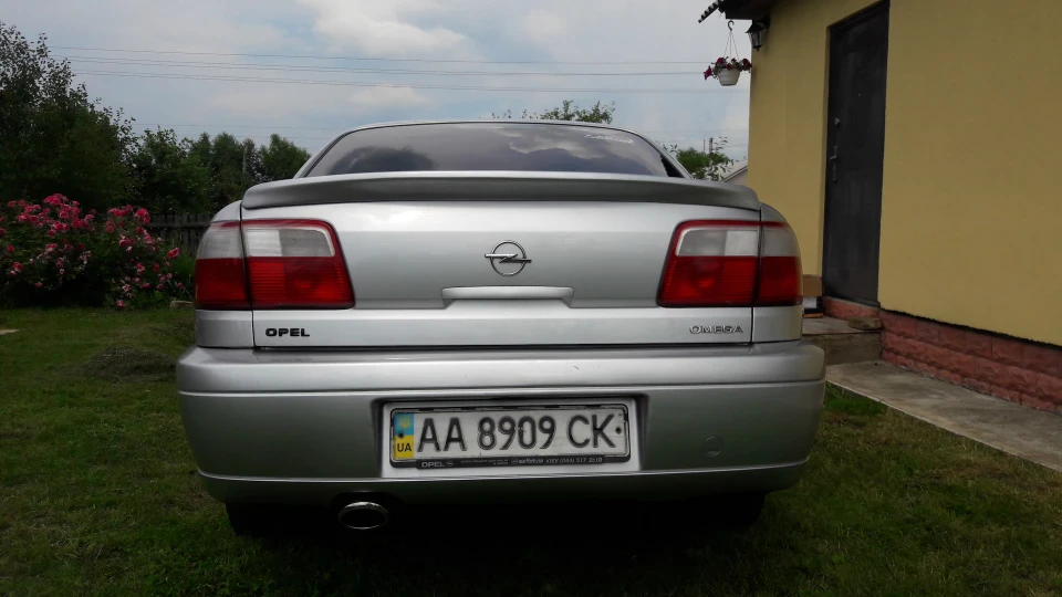 Opel Omega 4