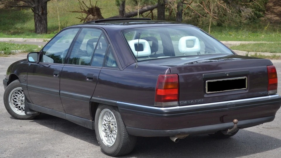 Opel Omega 3