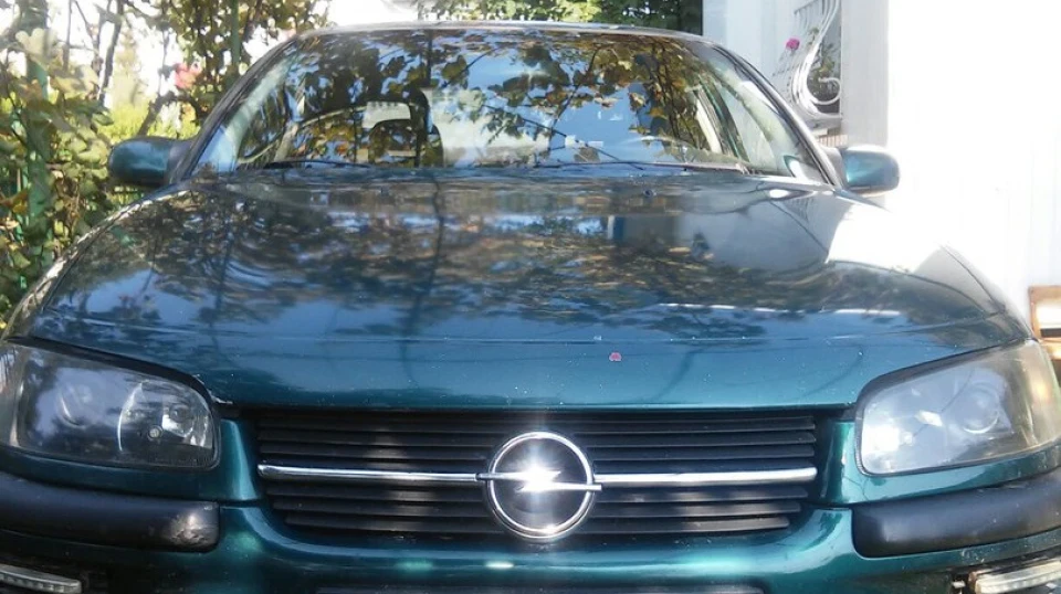 Opel Omega 2